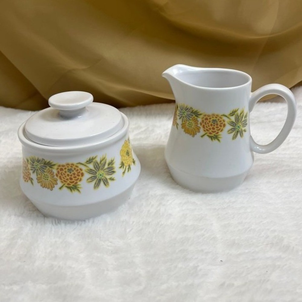 Noritake Cream and Sugar Set‎